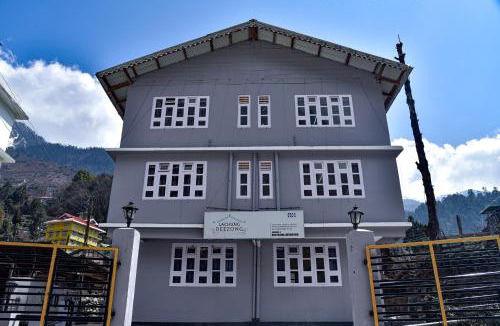 Lachung Hotel | Rufina Lachung Deezong