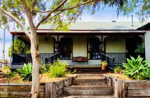 Gawler South Apartment | Rustic on 13th