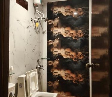 Sulerikadu Hotel | Sahab home stay