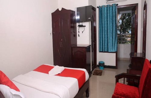 Karaikal Hotel | Sai Kirshanth Residency