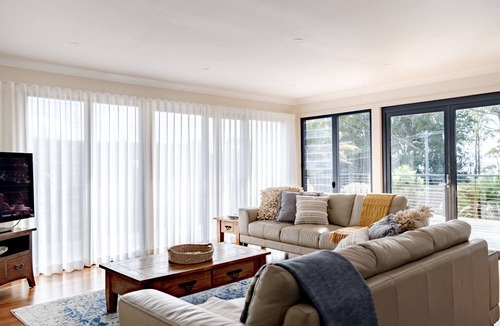 Mollymook Beach House | Sails on Bannister, Mollymook