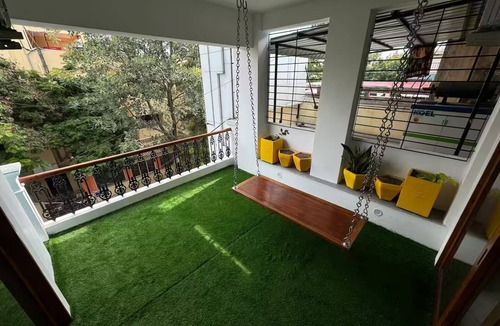 Heritage Town Apartment | Samskriti - WFH Ready Cozy Retreat