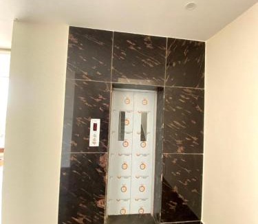Madurantakam Hotel | SANTHOSH RESIDENCy