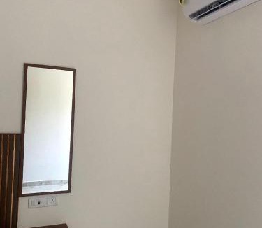 Madurantakam Hotel | SANTHOSH RESIDENCy