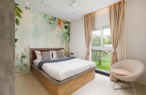 Hosur Apartment | Sapphire Garden Villa 3BHK Pool 1hr Koramangala