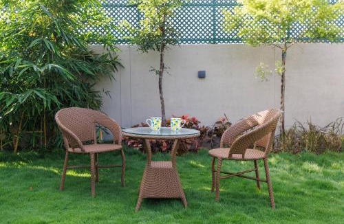 Hosur Apartment | Sapphire Garden Villa 3BHK Pool 1hr Koramangala