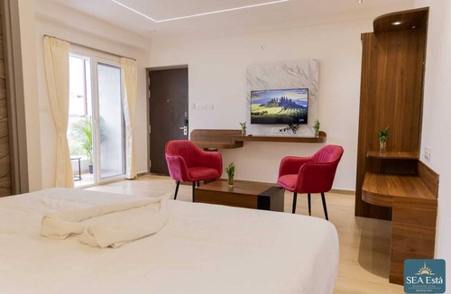 Brookefield Hotel | Seaesta - Business Stay