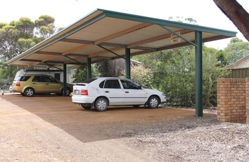 Kingscote Apartment | Seaside Lodge-Esplanade/Buller in Kingscote-pay half now then half on arrival