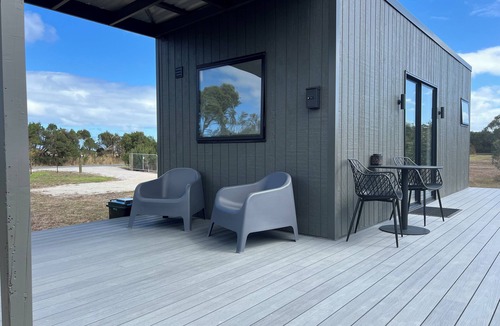 Wonthaggi Cabin | Secluded cabin close to beautiful beaches and the town of Wonthaggi