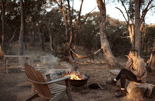 Metcalfe Cabin | Secluded Tiny Home with Wild Yoga Retreat near Malmsbury, Macedon Ranges Victoria