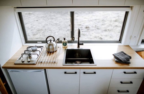 Dunkeld Cabin | Secluded Tiny House with Mountain Views in Victoria