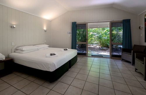 Mission Beach Cottage | Self-Contained Bungalow for Seven near Mission Beach, Queensland