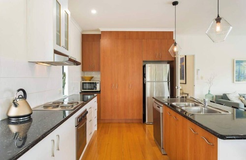 Cape Woolamai House | Serene, Modern Beach Escape 3 Bed 2 Bath