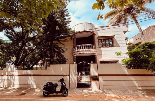 Bengaluru House | Serenity-Heaven 3 AC -bedroom luxurious villa in Byrathi- Gym-Barbecue, WiFi