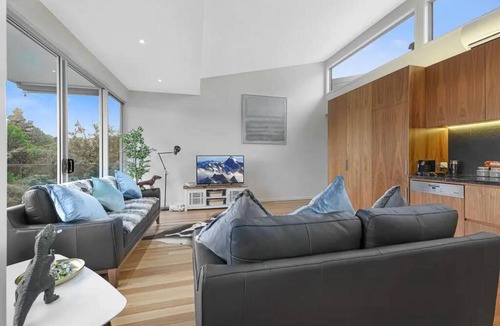 Maleny Villa | Serenity in Central Maleny