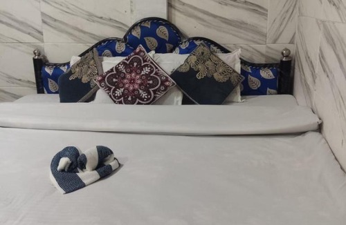 Sohra House | Shalom Guest House & Restaurant