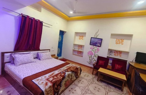 Gulab Sagar House | Shivam Guest House