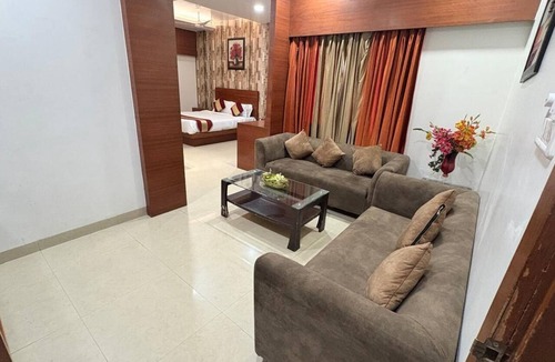 Dewas Hotel | Shree Khedapati International Hotel