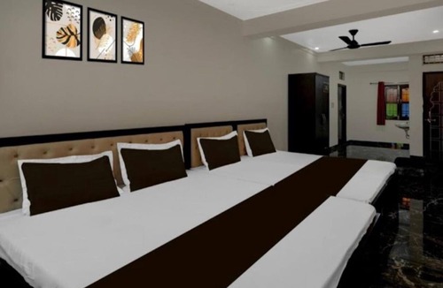 Udaipur City Centre Hotel | Shri daulat villas hotel