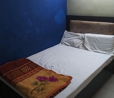 Mathura Hotel | Shri Krishna Guest House