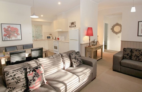 Bright Cottage | SILVER BIRCHES HOLIDAY VILLAGE - UNIT 9