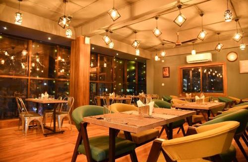 Sualkuchi Hotel | SILVER REGENCY