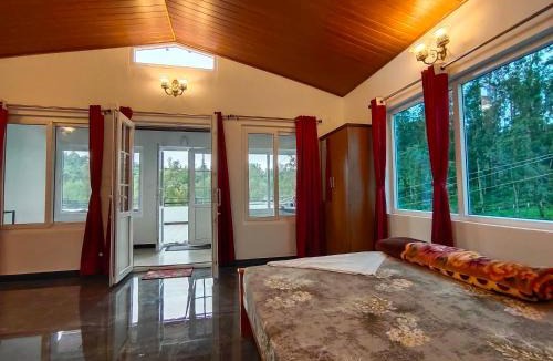 Kotagiri Villa | Silver Spruce Glass 1BHK Entire Floor Kotagiri