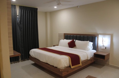 Tiruvannamalai Hotel | Siva Subramaniyar Residency