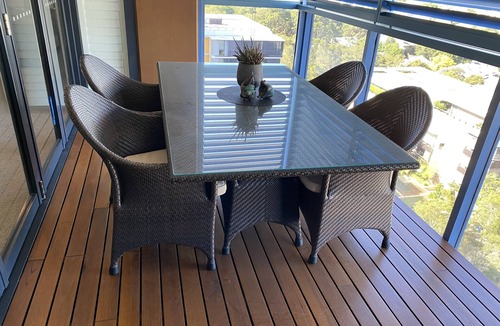 Camperdown Apartment | Skyline Camperdown Views: Renovated 2B/2B with Pools, Fitness & Free Parking