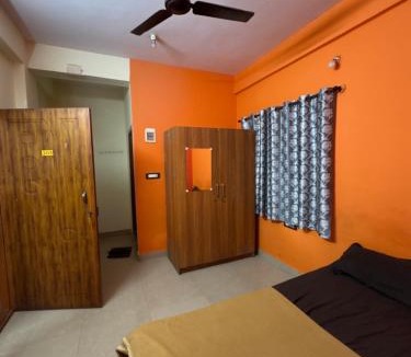 Bommasandra Hotel | SLV boarding and lodging