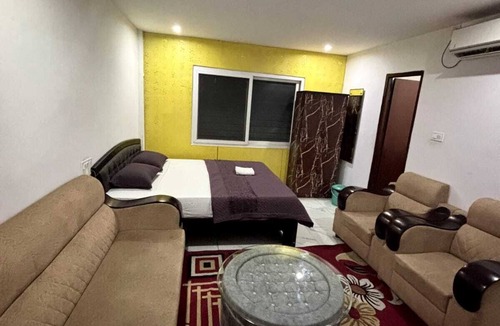 Bidadi Hotel | SLV ROYAL RESIDENCY HOTEL