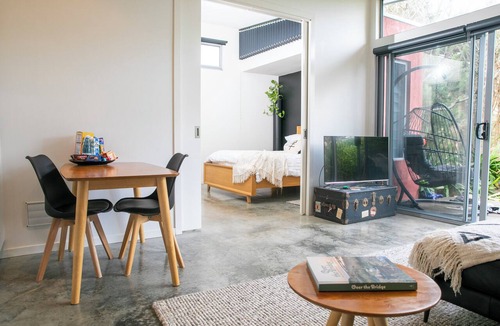 Smiths Beach Villa | Smith Beach Getaways Beachwood Garden Studio