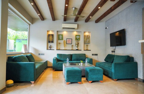 Anjuna Hotel | Solara Inn