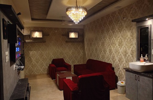 Jaipur Condo | Spacious 3-bedroom condo in beautiful Jaipur with AC comfort
