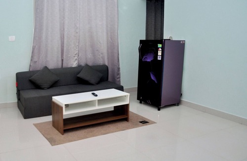Narayanapura Apartment | Spacious 7-bedroom villa in Bengaluru with AC