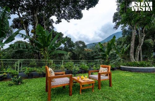 Bison Valley Villa | Spice Notes - Bison Valley by VEO, StayVista - 5BHK Mountain-View Villa with Bonfire