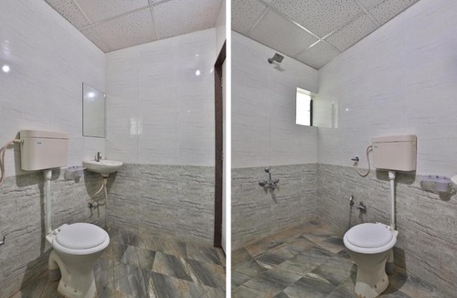 Dwarka Hotel | SPOT ON 39522 Hotel Shree Dhara