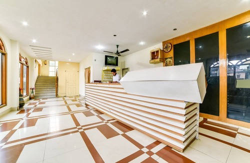 Bongaigaon Hotel | SPOT ON 62000 Hotel The Raj Palace