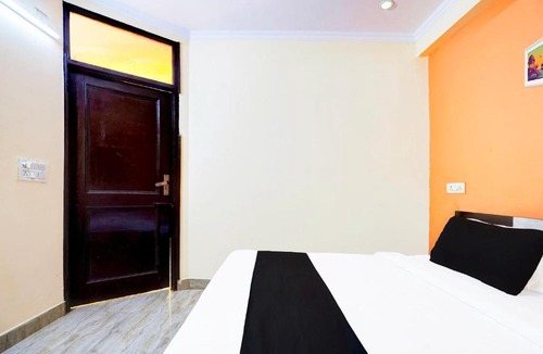 Sector 62 Hotel | Spot ON THE STAY INDIA