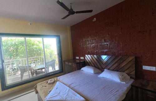 Murud Hotel | Spring Nature Stay