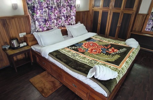 Pelling Bed & Breakfast | Springhill Farmstead