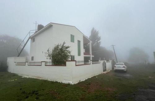 Yelagiri House | Sri Krishna Cottage