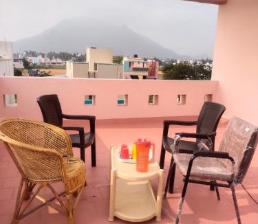 Tiruvannamalai Apartment | Sri krishna non Ac