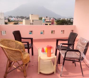 Tiruvannamalai Apartment | Sri krishna non Ac