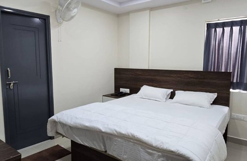 Kolar Hotel | Sri Raj Residency