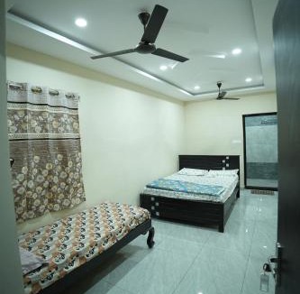 Mopidevi Hotel | Sri RENUKA VSR Residency