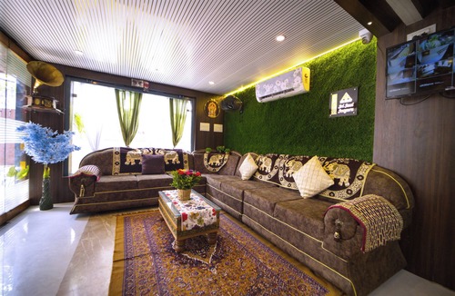 Kalapettai Hotel | Sri Sai Surguru Residency