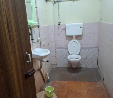 Heritage Town House | Sri Saibaba Guest House Heritage Town