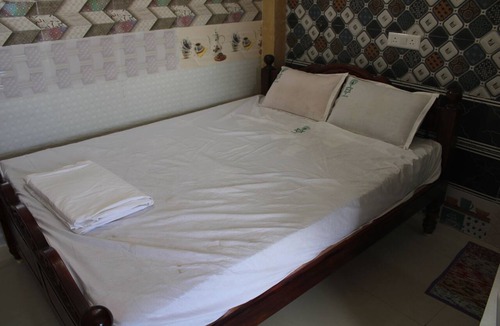 Tiruvannamalai Hotel | Sri Sakthivel Santhamurugan Residency