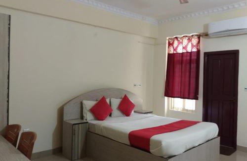 Sakleshpur Hotel | Srinivasa Residency